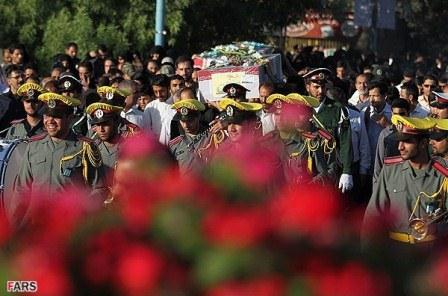 مراسم تشییع شهدای گمنام در شهر اصفهان