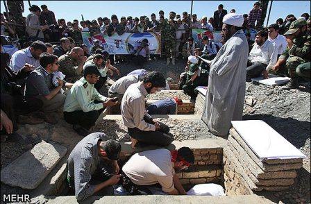 تشییع و خاکسپاری شهدای گمنام در شهر طرقبه استان خراسان رضوی
