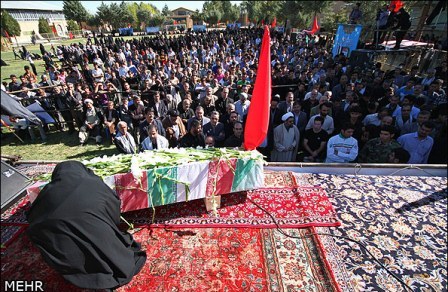 تشییع شهید گمنام در همدان