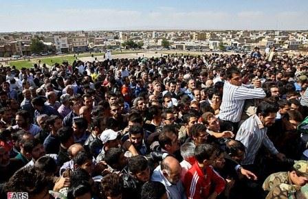 تشییع و خاکسپاری دو شهید گمنام در شهر اقبالیه قزوین