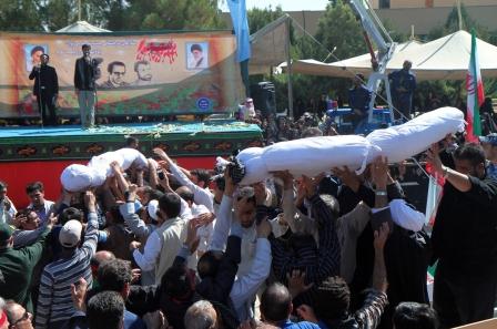 تشییع و خاکسپاری دو شهید گمنام در صنایع هواپیماسازی ایران(هسا) اصفهان