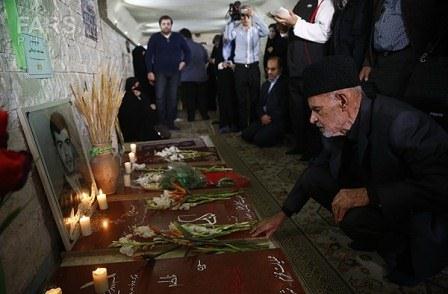 حضور خانواده شهید ابوطالبی در کهف الشهدا