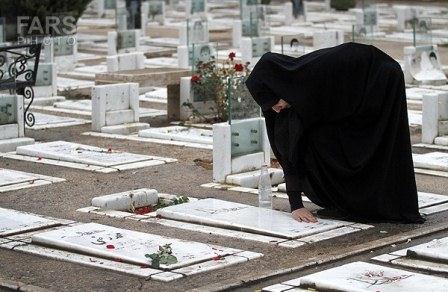 برگزاری مراسم غباروبی و عطر افشانی مزار شهدای گمنام بهشت زهرا(س)تهران