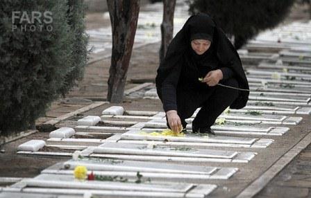 برگزاری مراسم غباروبی و عطر افشانی مزار شهدای گمنام بهشت زهرا(س)تهران