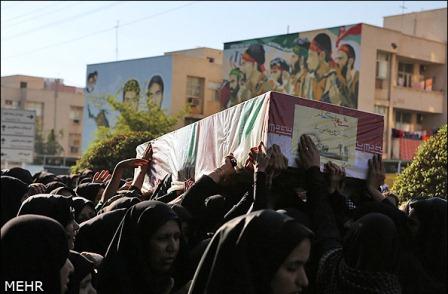 تشییع و تدفین شهدای گمنام در بندر عباس