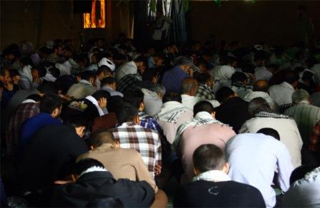 حضور کاروان راهیان نور در معراج شهدای اهواز