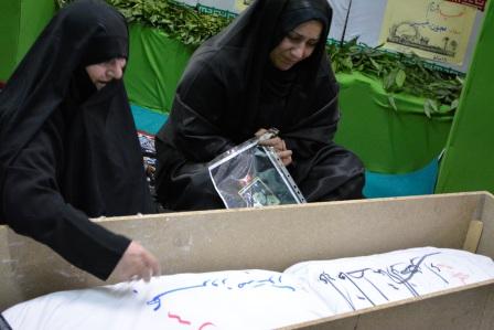 دیدار مادر شهید صبوری با فرزندش بعد از 31 سال