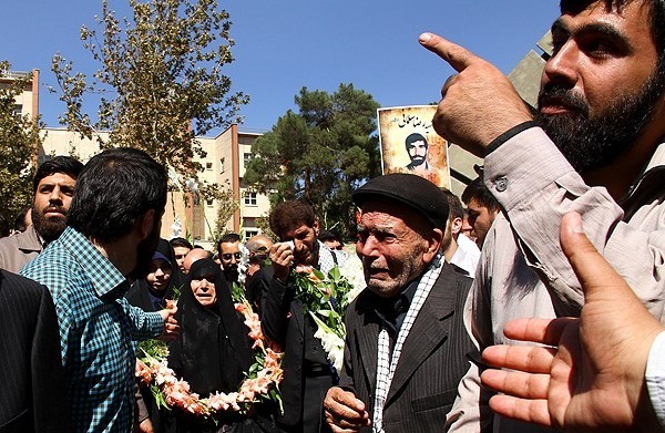 مراسم استقبال از شهید سلمانی کردآبادی در دانشگاه امیر کبیر