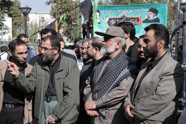 تشییع و خاکسپاری شهدای گمنام در بازار تهران