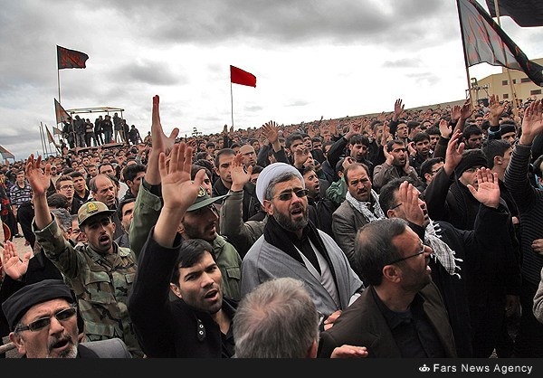 مراسم تشییع و خاکسپاری3 شهید گمنام در اردبیل