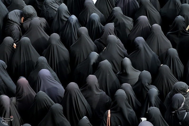 تشییع شهدای گمنام در روز عاشورا