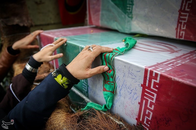 تشییع شهدای گمنام در روز عاشورا