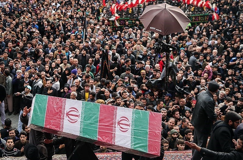 تشییع شهدای گمنام در روز عاشورا