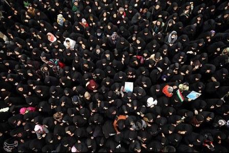 تشییع دو شهید گمنام در بوستان پروین اعتصامی تهران(منطقه 18)