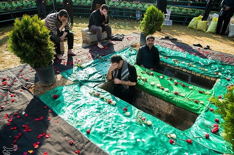 تشییع شهدای گمنام در شهرک گلریز- تهران