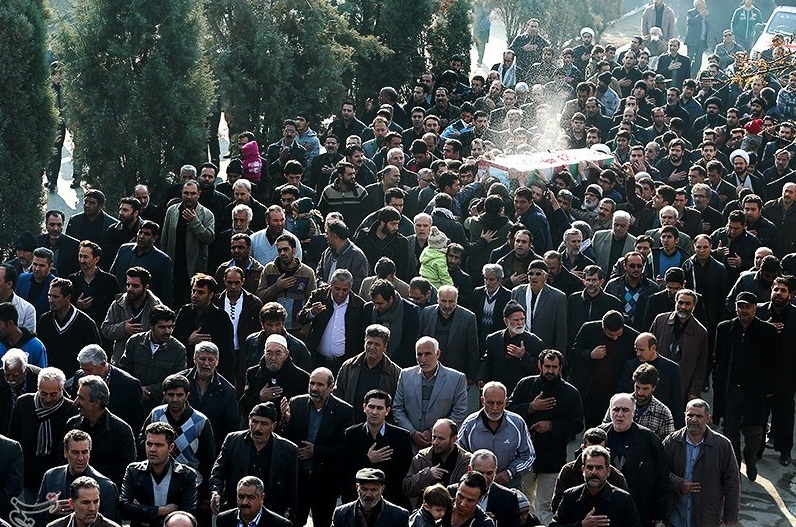 تشییع شهدای گمنام در شهرک گلریز- تهران