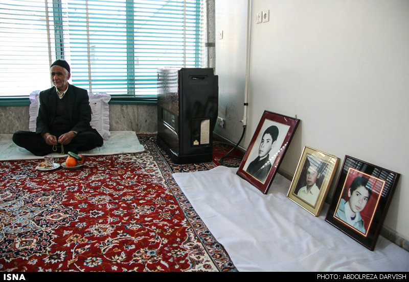 دیدار خانواده شهید 