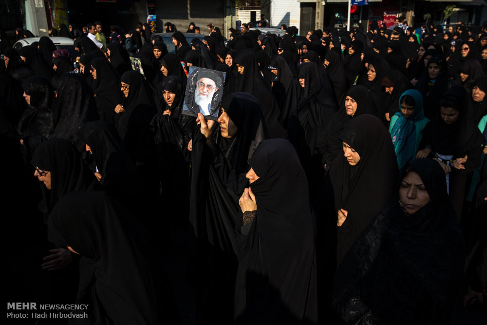 مراسم تشییع پیکر سه شهید گمنام دفاع مقدس در تهران 20