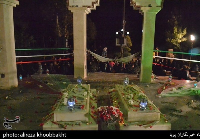 مراسم رونمایی یادمان شهدای گمنام بوستان زمزم 8