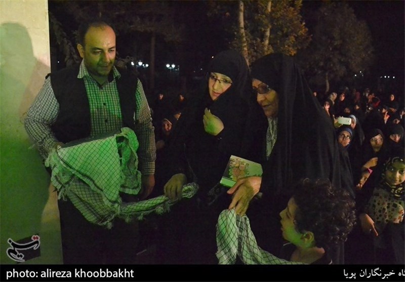 مراسم رونمایی یادمان شهدای گمنام بوستان زمزم 9