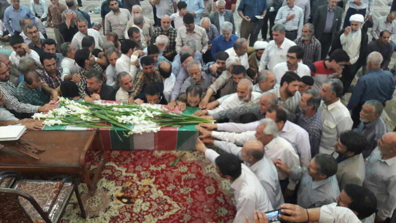 منتخب تصاویر حضور شهدای در مراسم روز عرفه و برائت از مشرکین 15